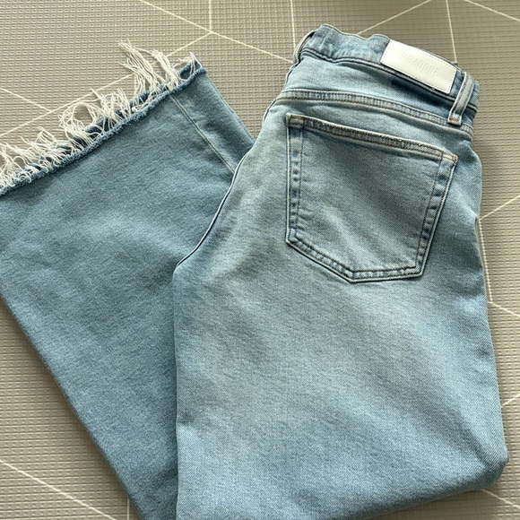 RE/DONE Midrise Wide Leg Crop Jeans - Picture 3 of 5
